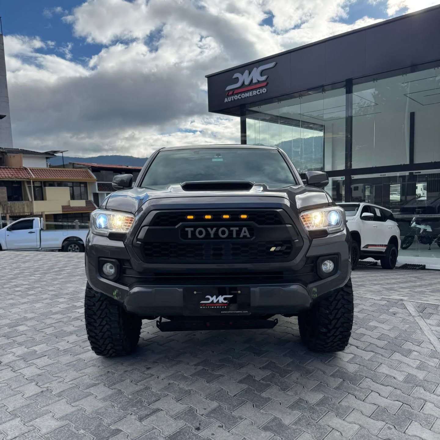 TOYOTA TACOMA TRD OFF ROAD 4x4 TA