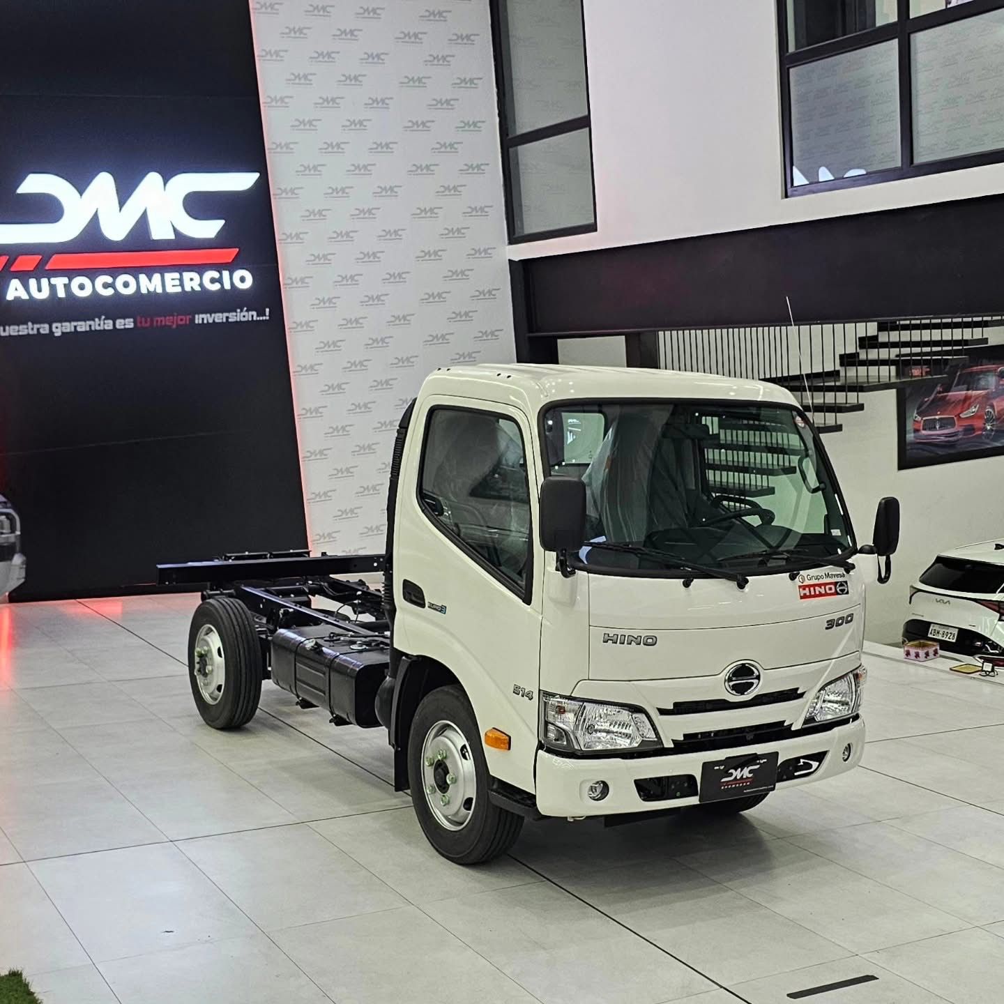 HINO DUTRO CITY 514 SERIE 300