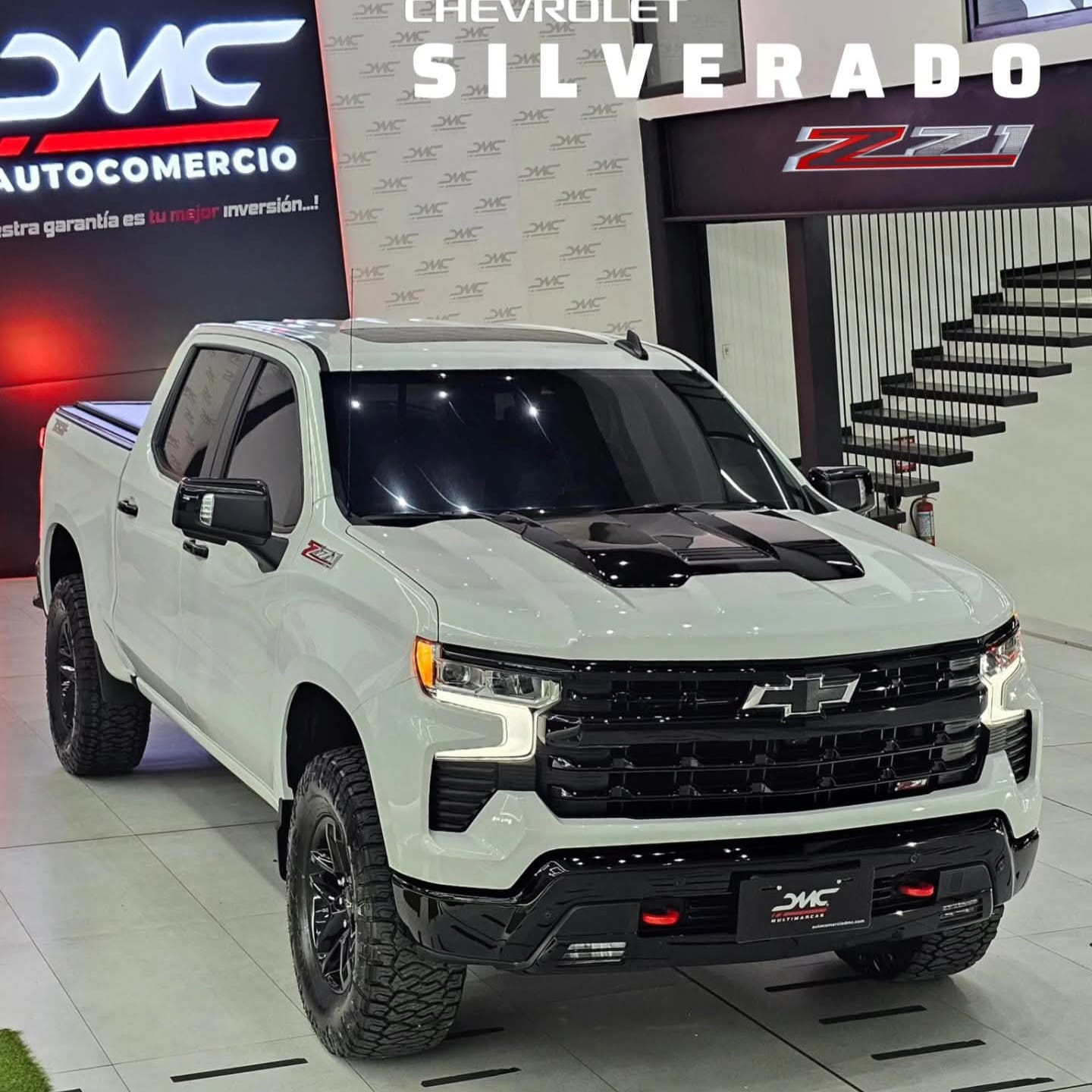 CHEVROLET SILVERADO TRAILBOSS Z71 AC 5.3 CD