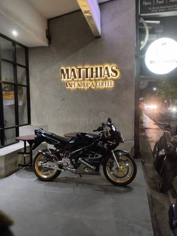 Chevrolet MITSUBISHI 10